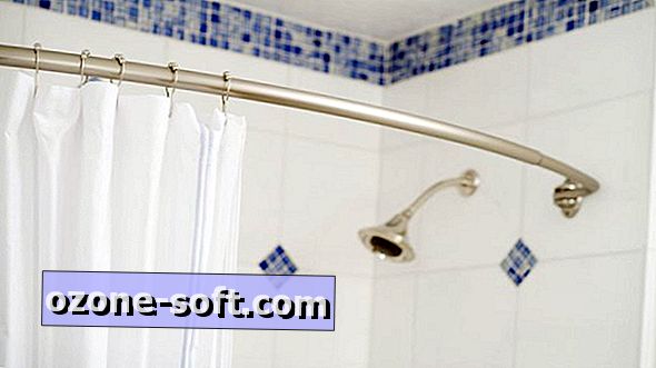Zde je návod, jak zabránit tomu, aby vaše sprchová závěs vyfoukla na vás