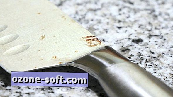Remova as manchas de ferrugem das facas de cozinha com vinagre